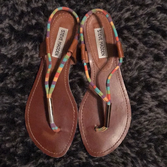 steve madden thong sandals